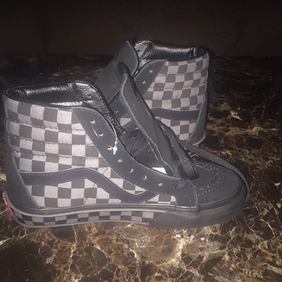 Vans Shoes - VANS BLACK AND GREY